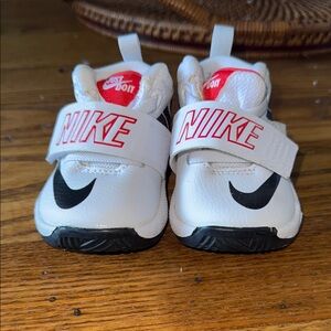 Nike Kids White and Black Sneakers with Red Accents